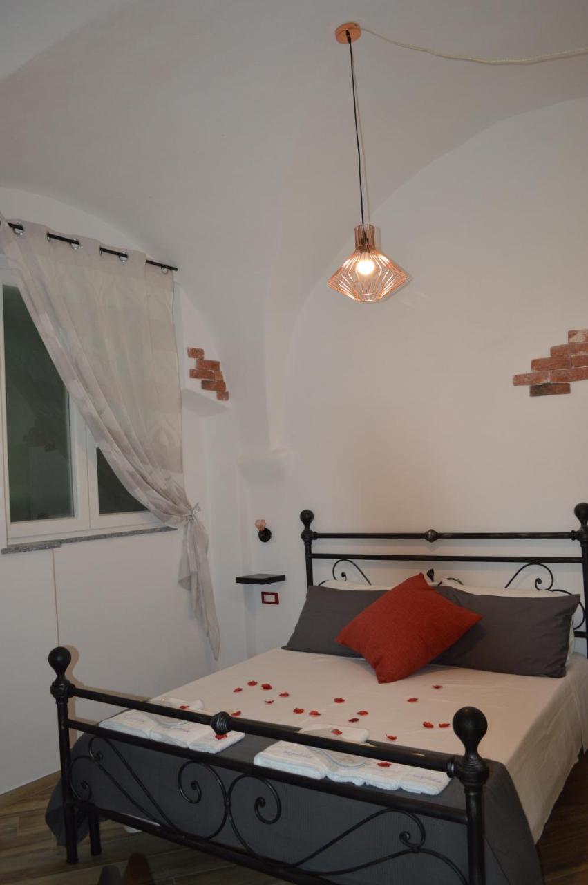 Au Giardin Hotel Varigotti Exterior photo