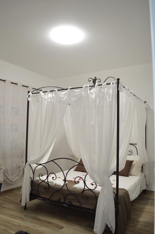 Au Giardin Hotel Varigotti Exterior photo